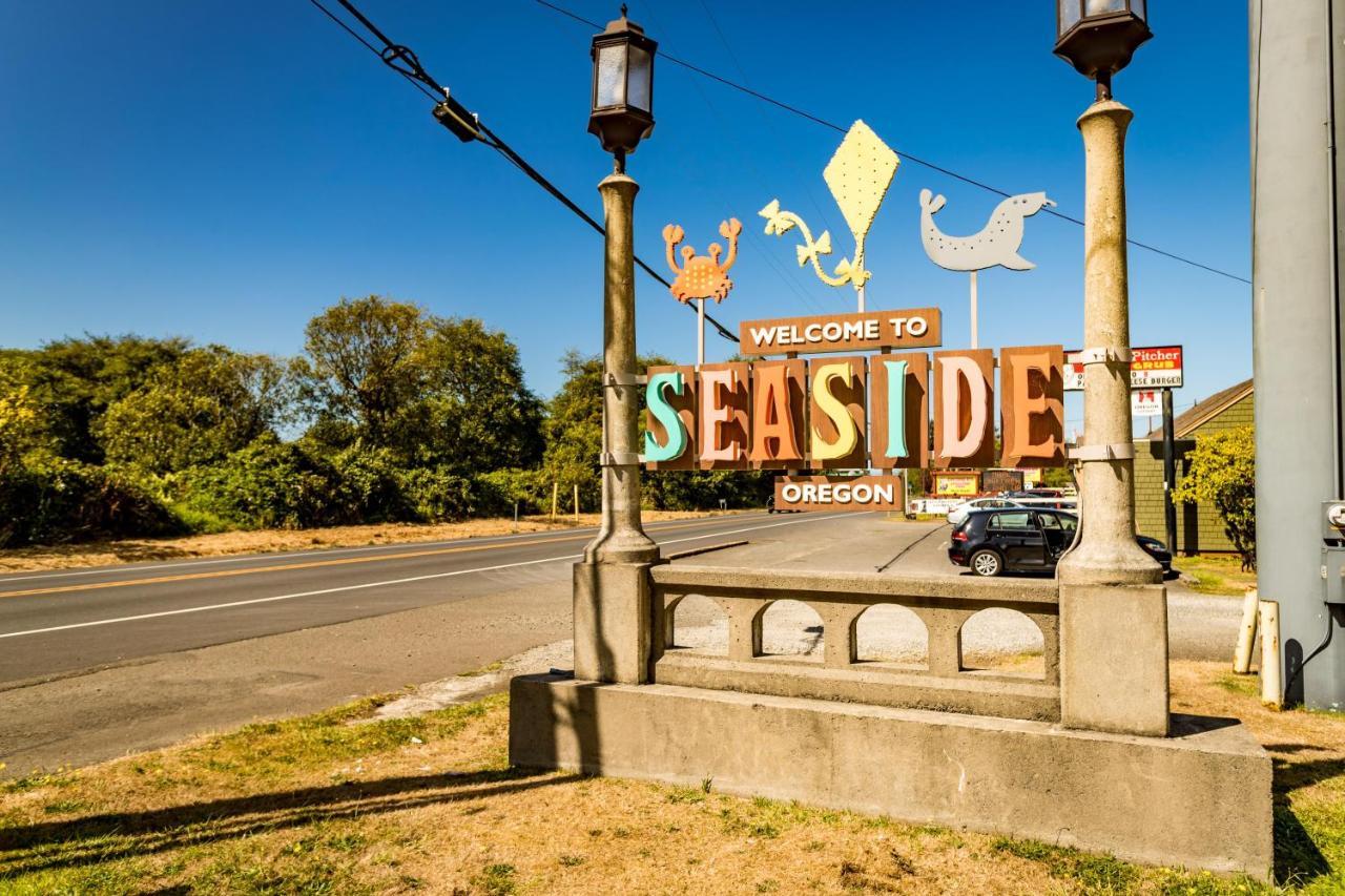 The Sea Knoll Villa Seaside Bagian luar foto