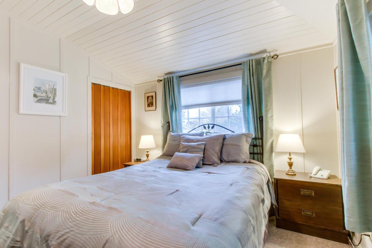 The Sea Knoll Villa Seaside Bagian luar foto